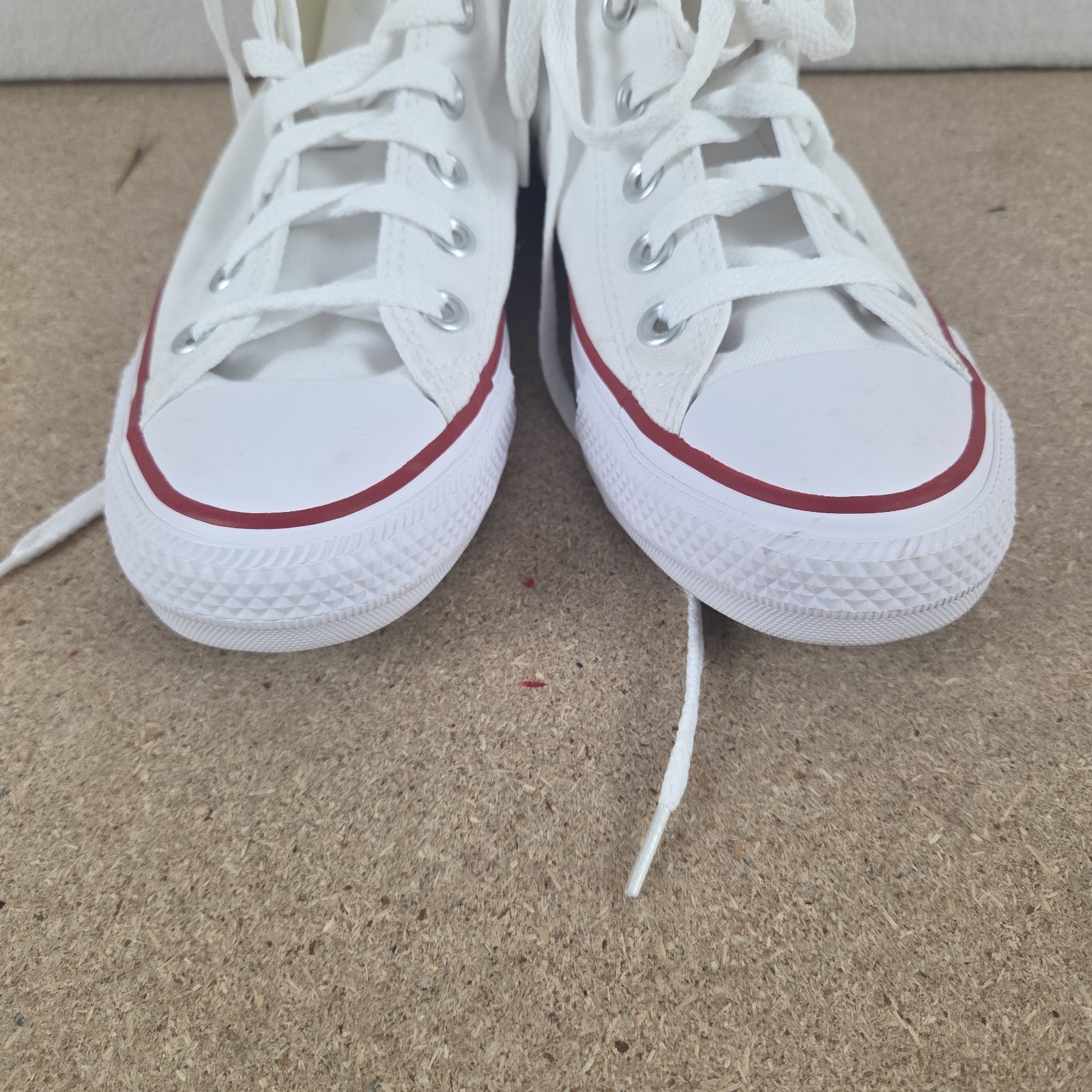 Converse Chuck Taylor All Star High Top Canvas Shoes Unisex Size 5 Men 7 Women