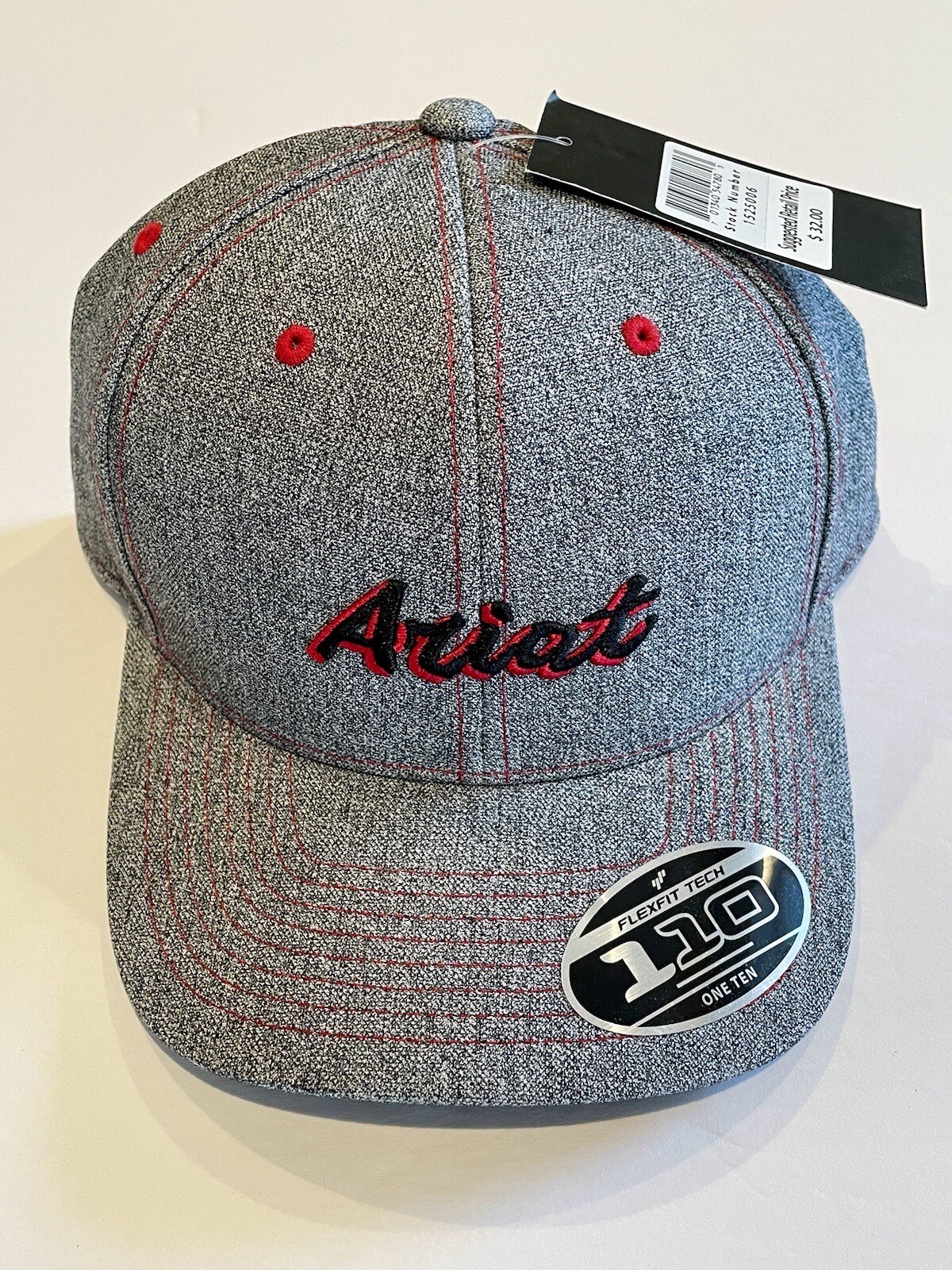 ARIAT FLEXFIT TECH SIX PANEL 110 GREY RED BLACK BASEBALL CAP 1525006 BRAND NEW