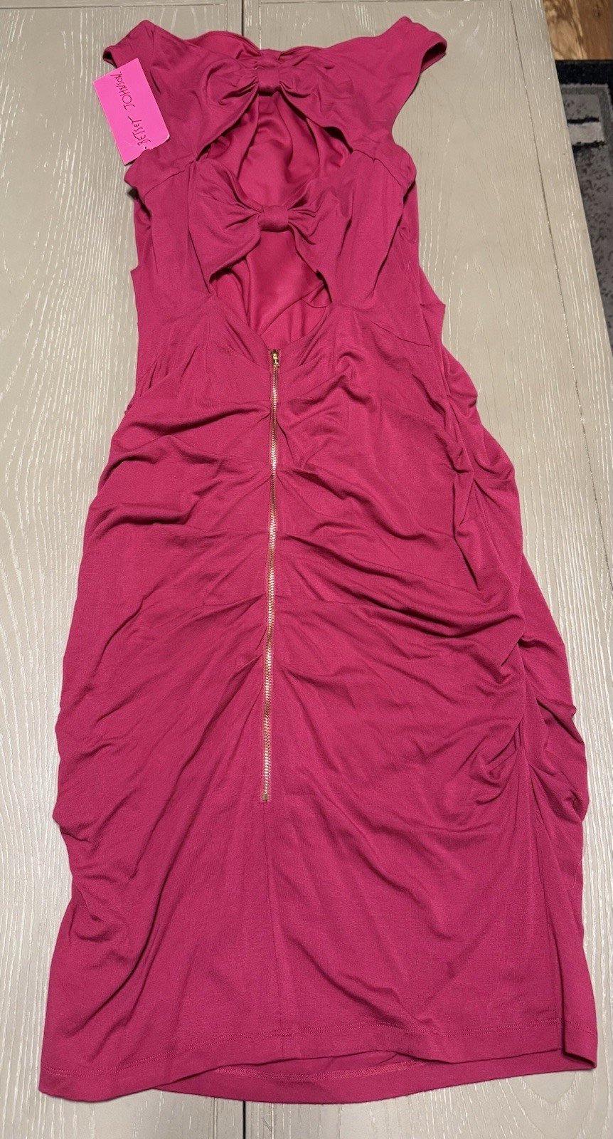 NWT Betsey Johnson Raspberry Pink Ruched Bodycon Cocktail Dress Open Back Bow 10