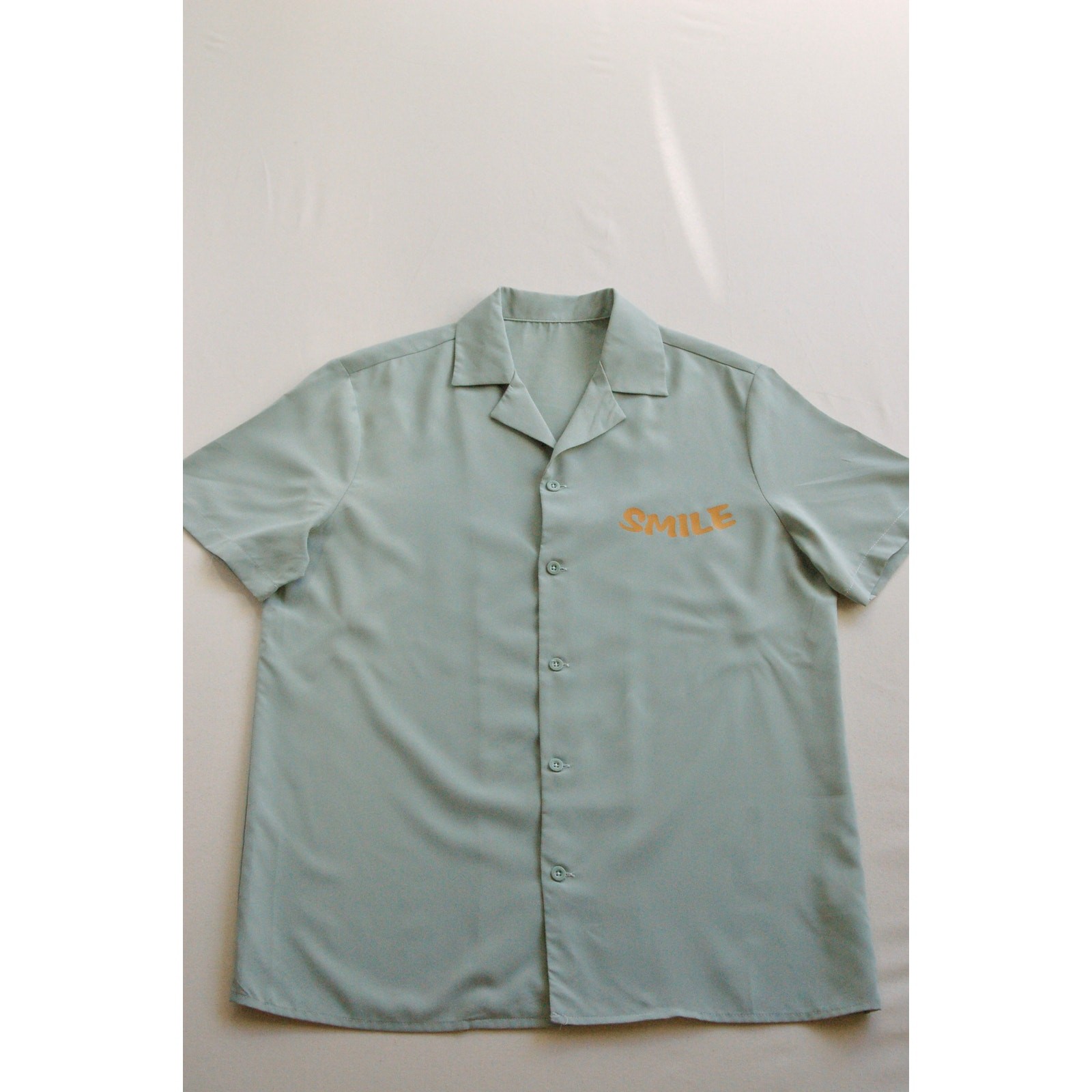 Retro Smile Camp Collar Shirt Mens Small S Boxy Melting Smiley Face 19×23