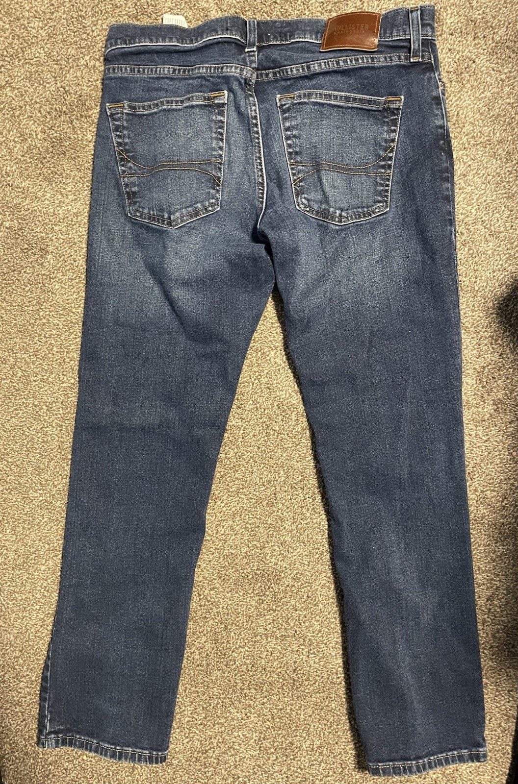 American Eagle AirFlex 33×30 and Hollister Slim Straight Blue Jeans 32×30