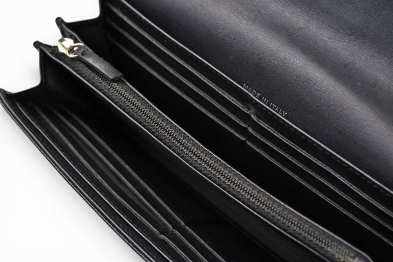 Chanel Authentic wallet A50070 Caviar Leather Black COCO