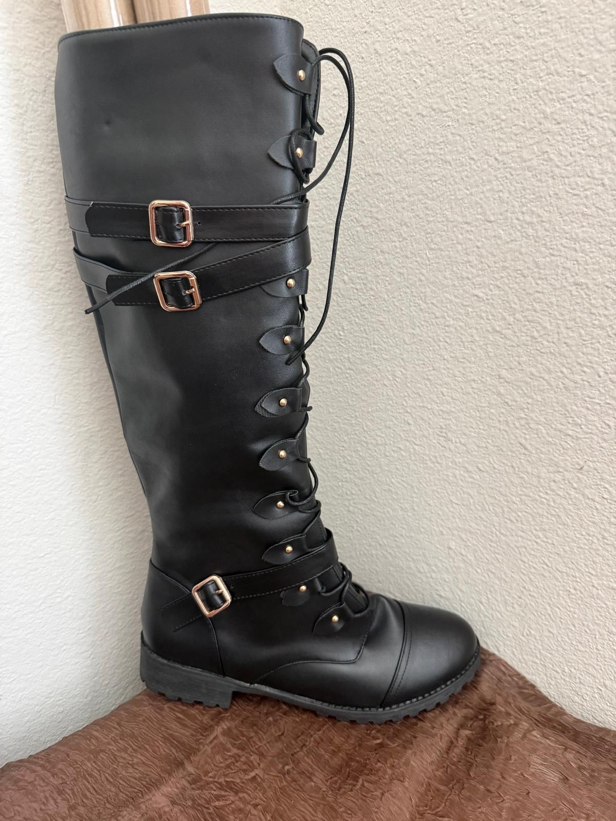 Women’s Knee High Combat Style Boots Lace Up Buckle Black PU Synthetic EU 43 New