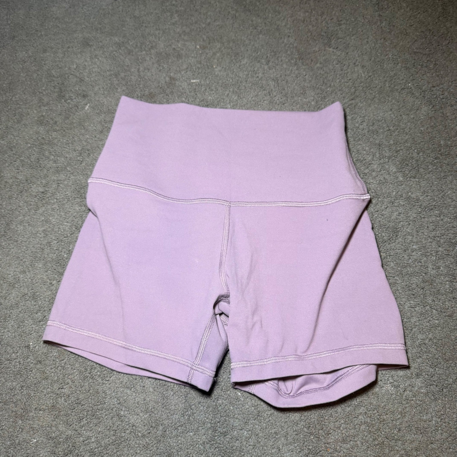 Lululemon Align High-Rise Short 4 Lavender Purple Nulu Yoga Shorts Size 4