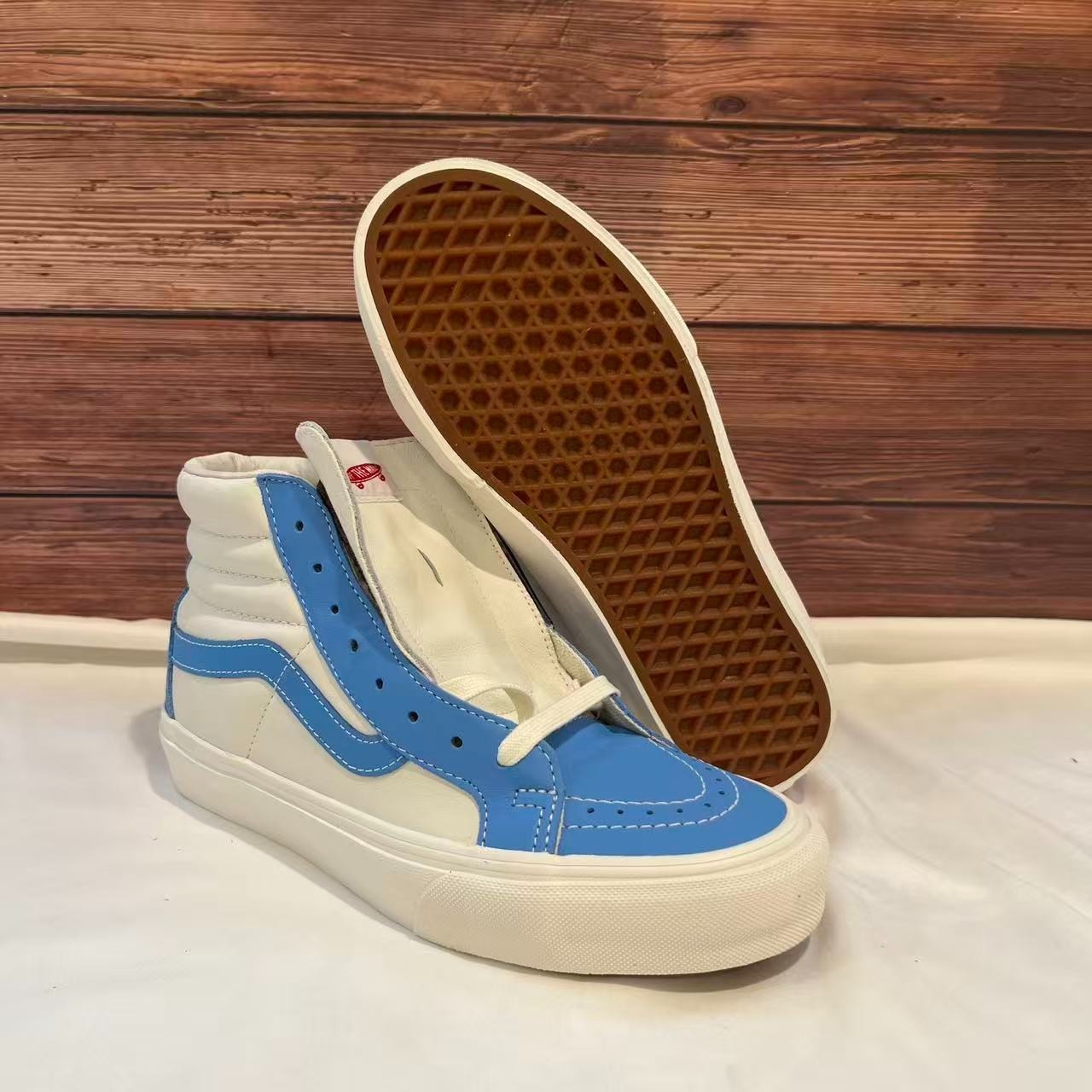 Vans-SK8-HI Reissue VLT LX ‘Bonnie Blue Marshmallow’ Shoes VN0A4BVHXG0