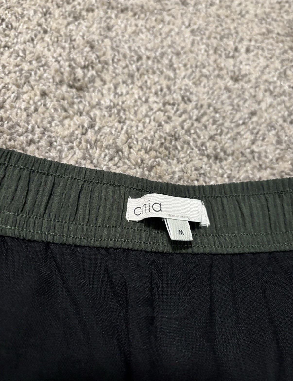Onia Calder 6E Swim Trunk Size Medium Dark Green Excellent Condition