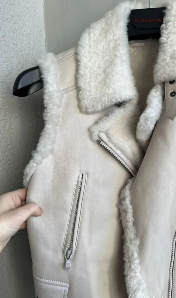 Brunello Cucinelli Women Vest Fur Jacket Size 40 S