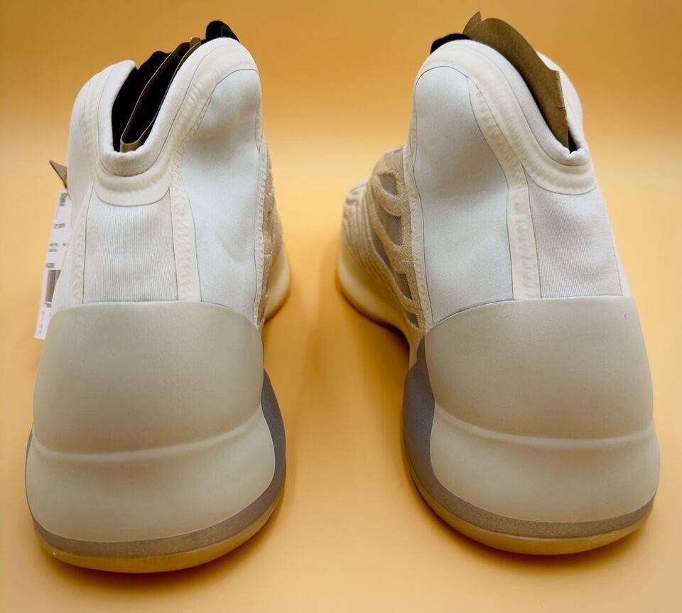 YEEZY QUANTUM LIMITED EDITION ADIDAS SLATE MIST