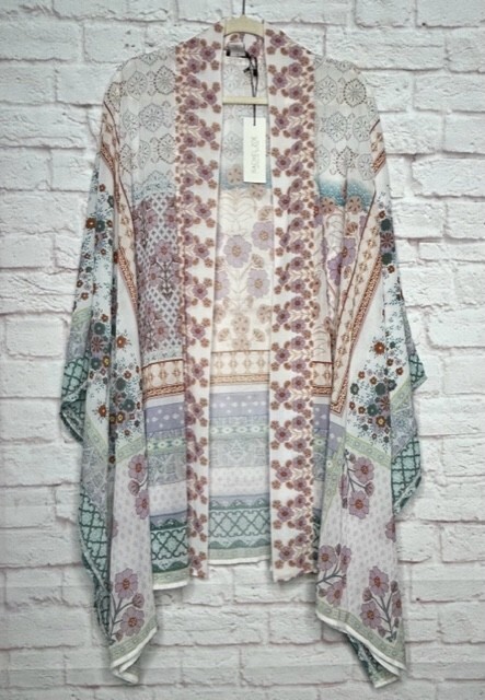 Medium/Large/XL New Black Purple Blue White Hibiscus Floral Topper KIMONO Top