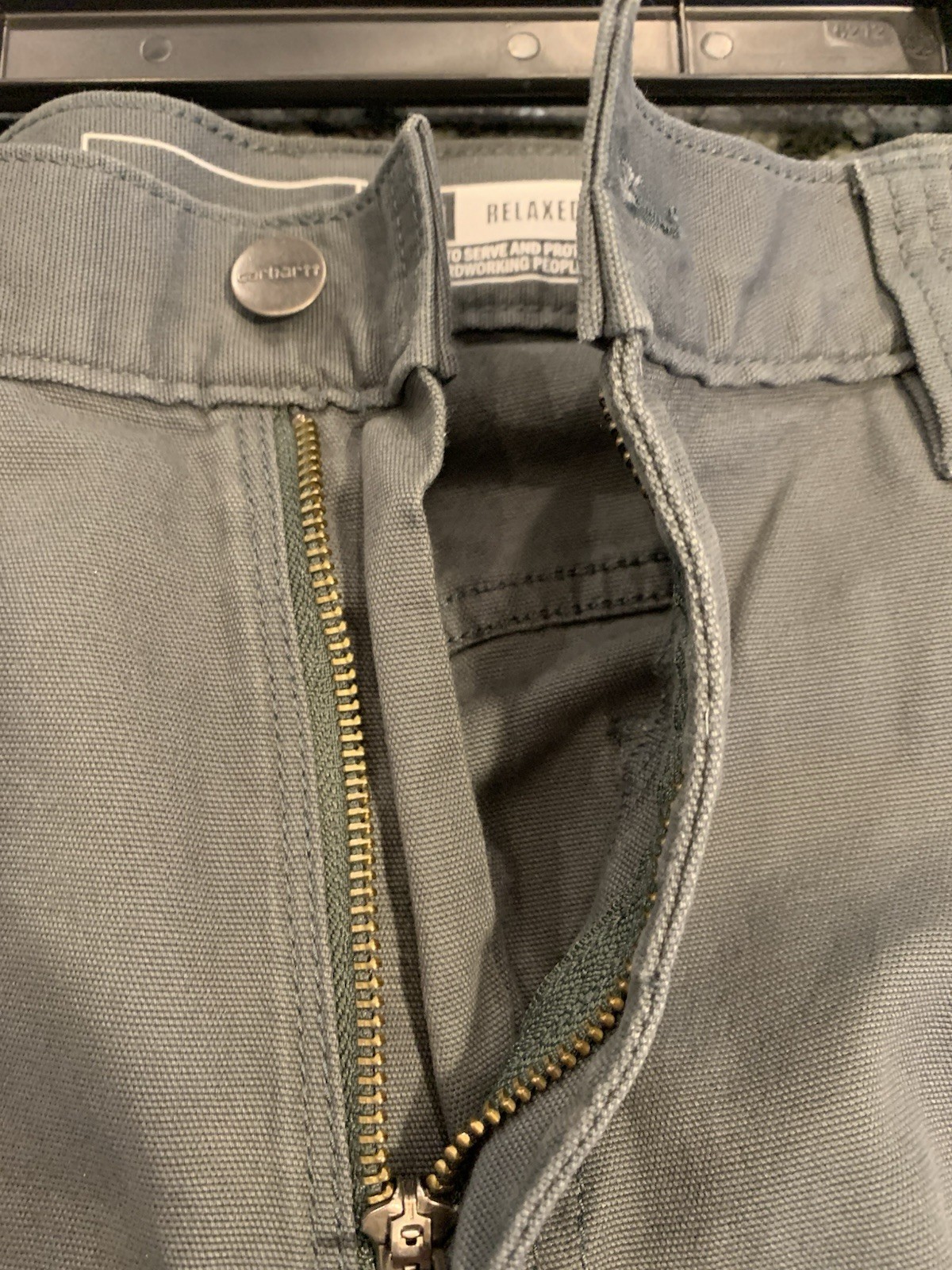 Men’s Carhartt Relaxed Fit 36×28 Olive Green Pants