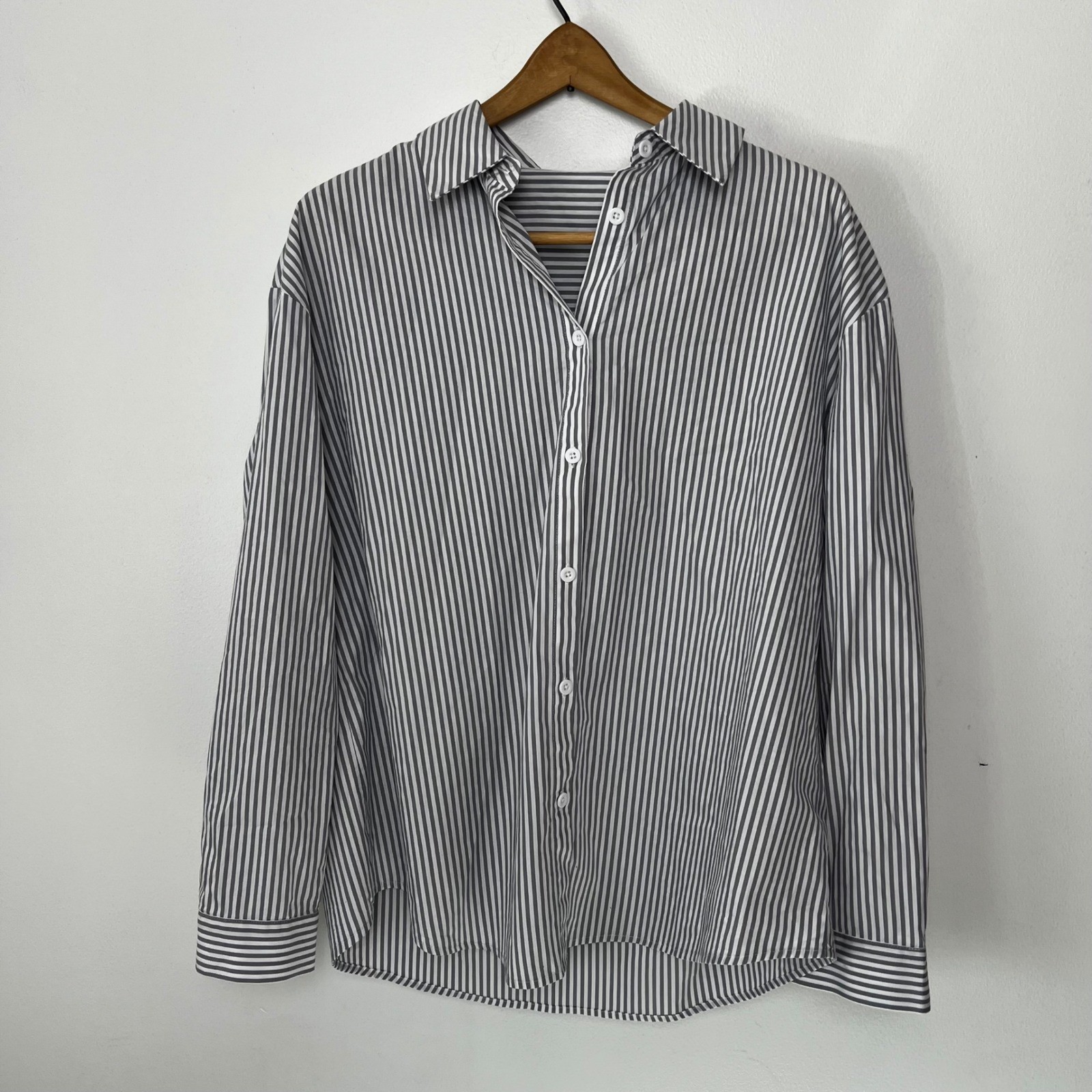 LYANER Womens Grey White Striped 100% Cotton Long Sleeve Button Down Shirt