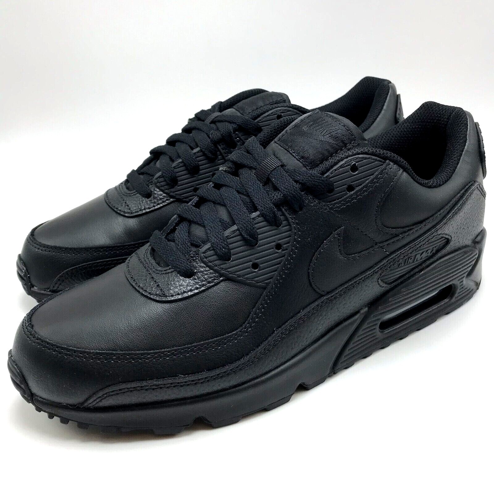 *NEW* Men Nike Air Max 90 Leather Black/Black (CZ5594 001), Sz 8.0 – 14.0