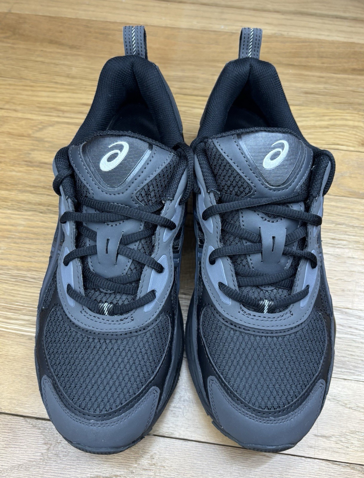 Size 8.5 Men’s – ASICS Gel NYC RGD Graphite Grey Black