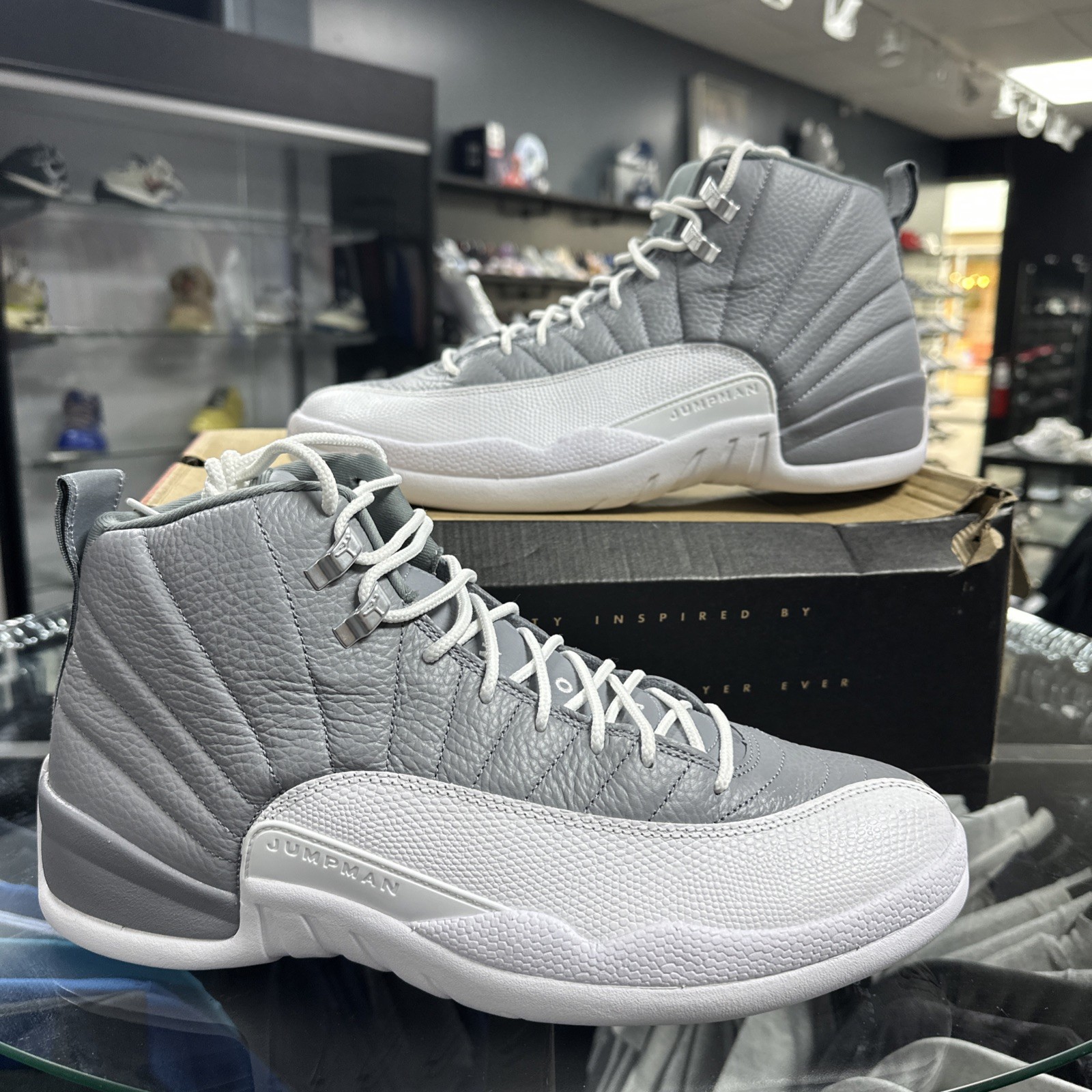 Air Jordan 12 Retro “STEALTH” 2022 – Size 13