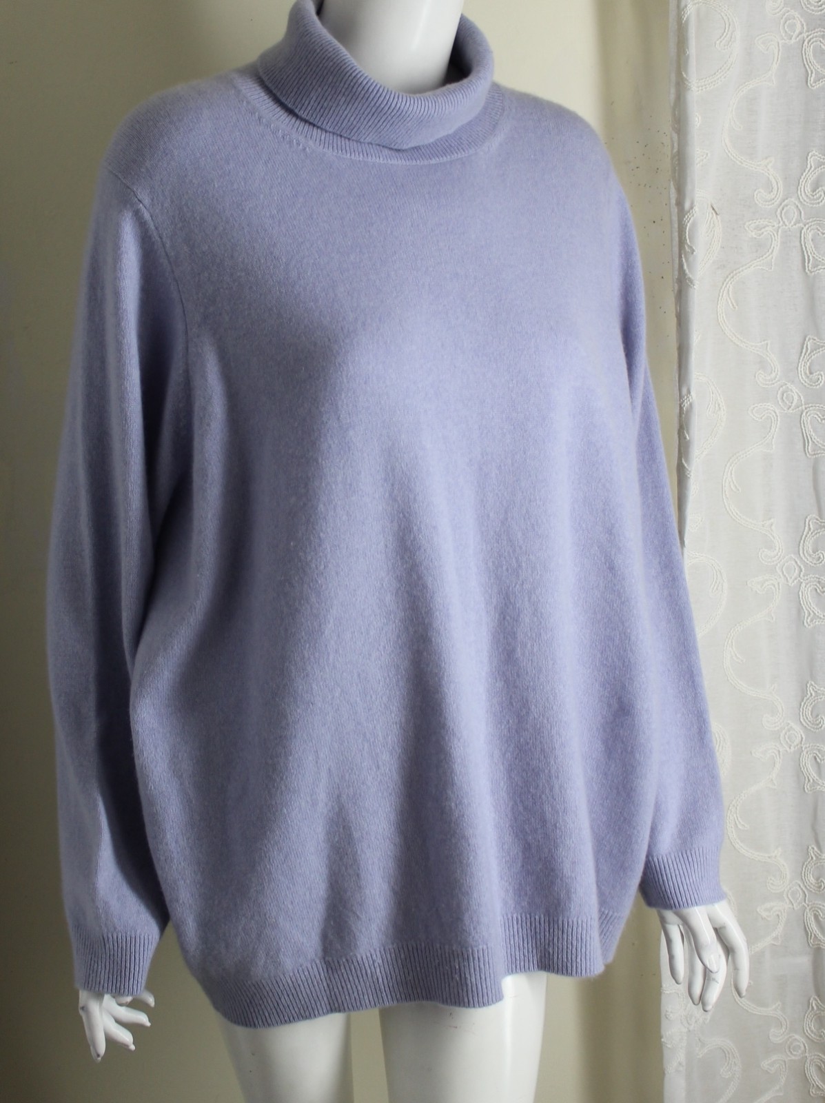 Lands End 1X 2X 53″Bust Plush Lavender Purple 100% Cashmere Turtleneck Sweater