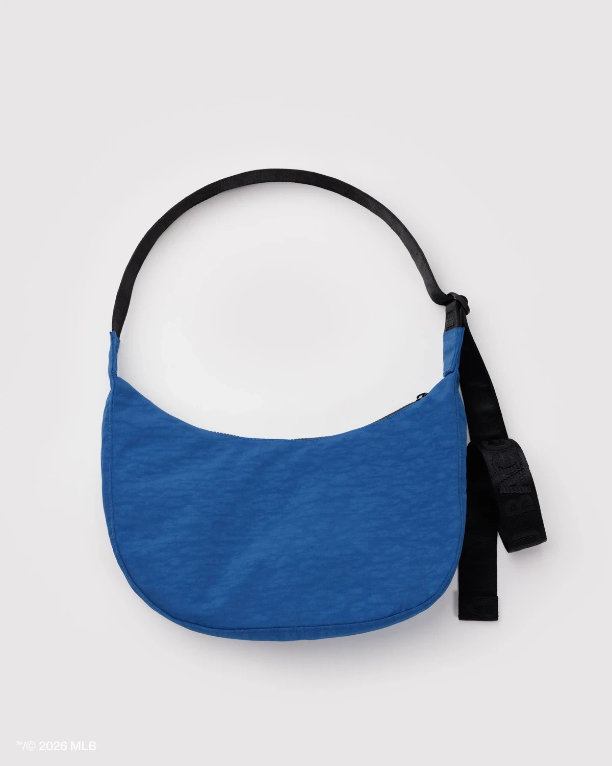 Baggu Medium Nylon Crescent Bag in Los Angeles Dodgers