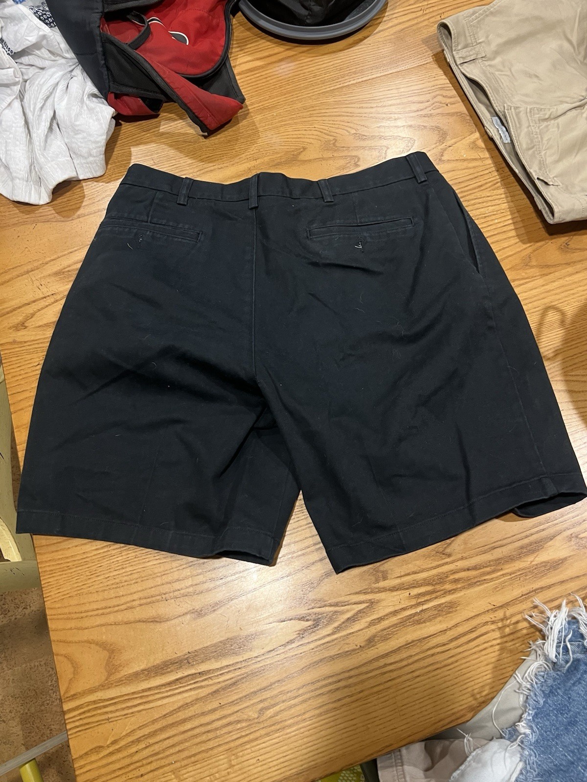Men’s Roundtree & Yorke Black Shorts W36” Length 20” Inseam 9”