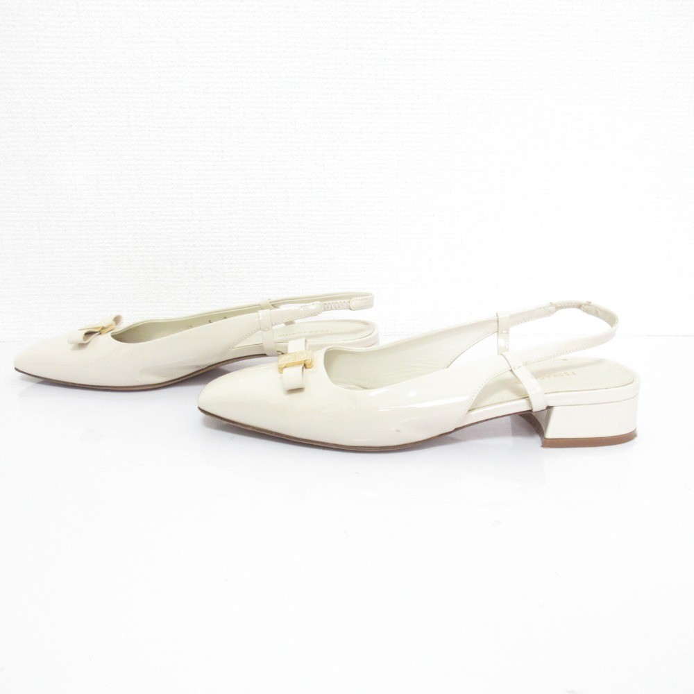 Ferragamo patent leather pumps, size 6 (approx. 9.3 inches), white. Women USED
