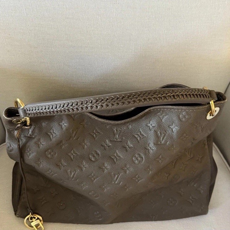 Louis Vuitton Brown Artsy MM Empreinte Leather bag 2011 Gold hardware
