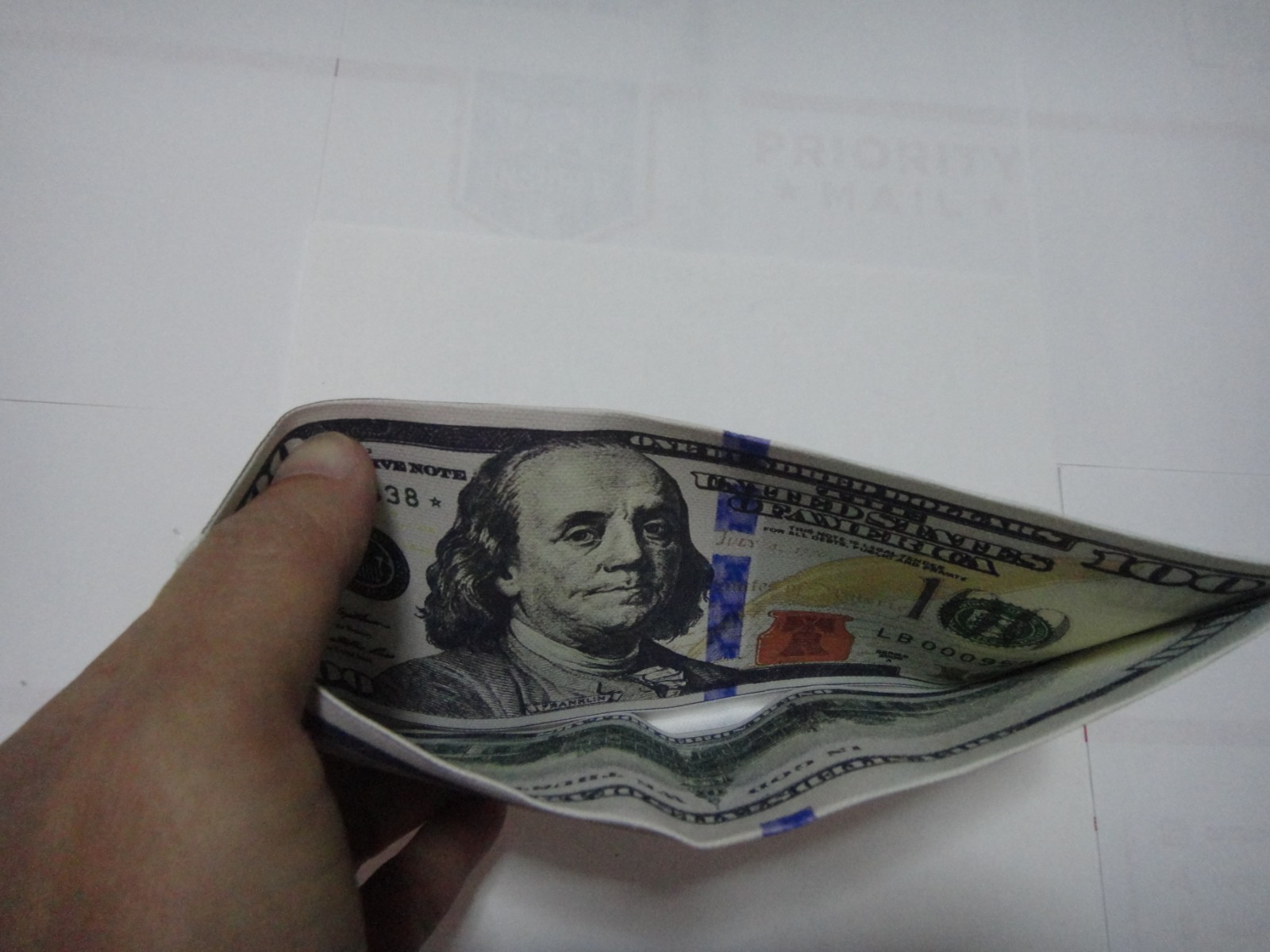 Newest 100 dollar bill wallet bifold ultra thin card holder