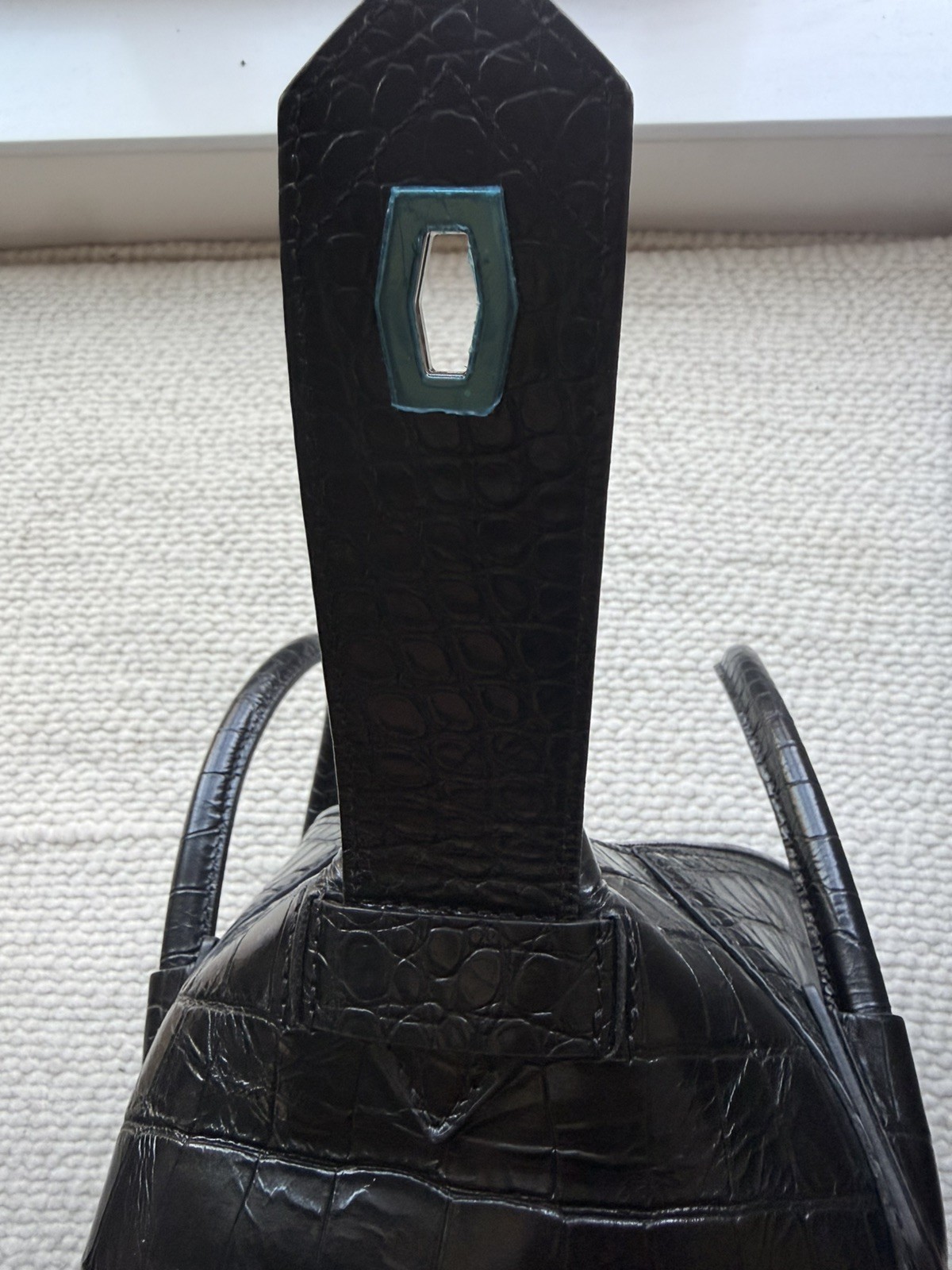⚡️Givenchy Small SOFT Antigona CROCODILE-Embossed Satchel BLACK Leather Bag⚡️