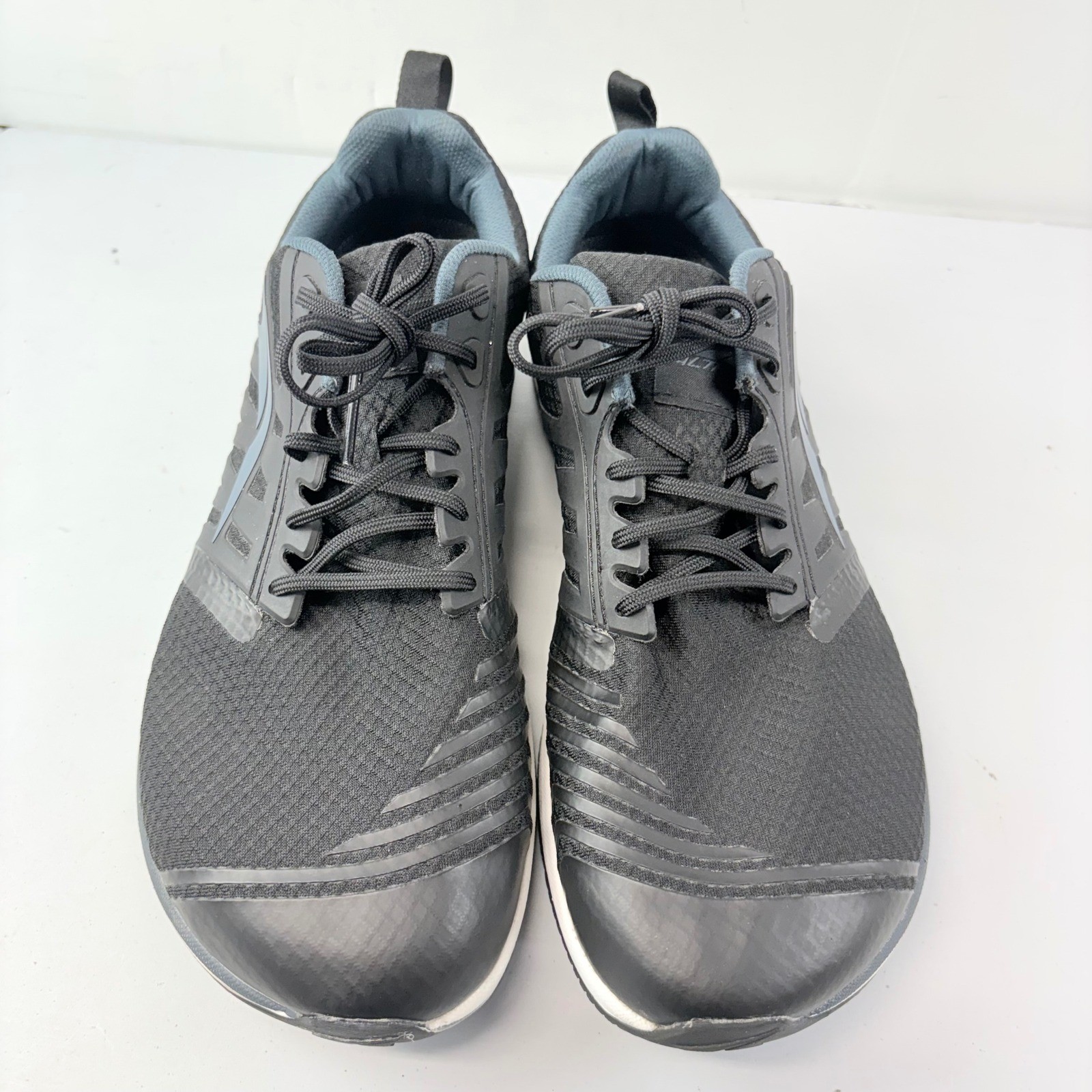 Altra Solstice XT 2 Cross-Training Shoe Mens 8 Black AL0A546V000 Sneakers