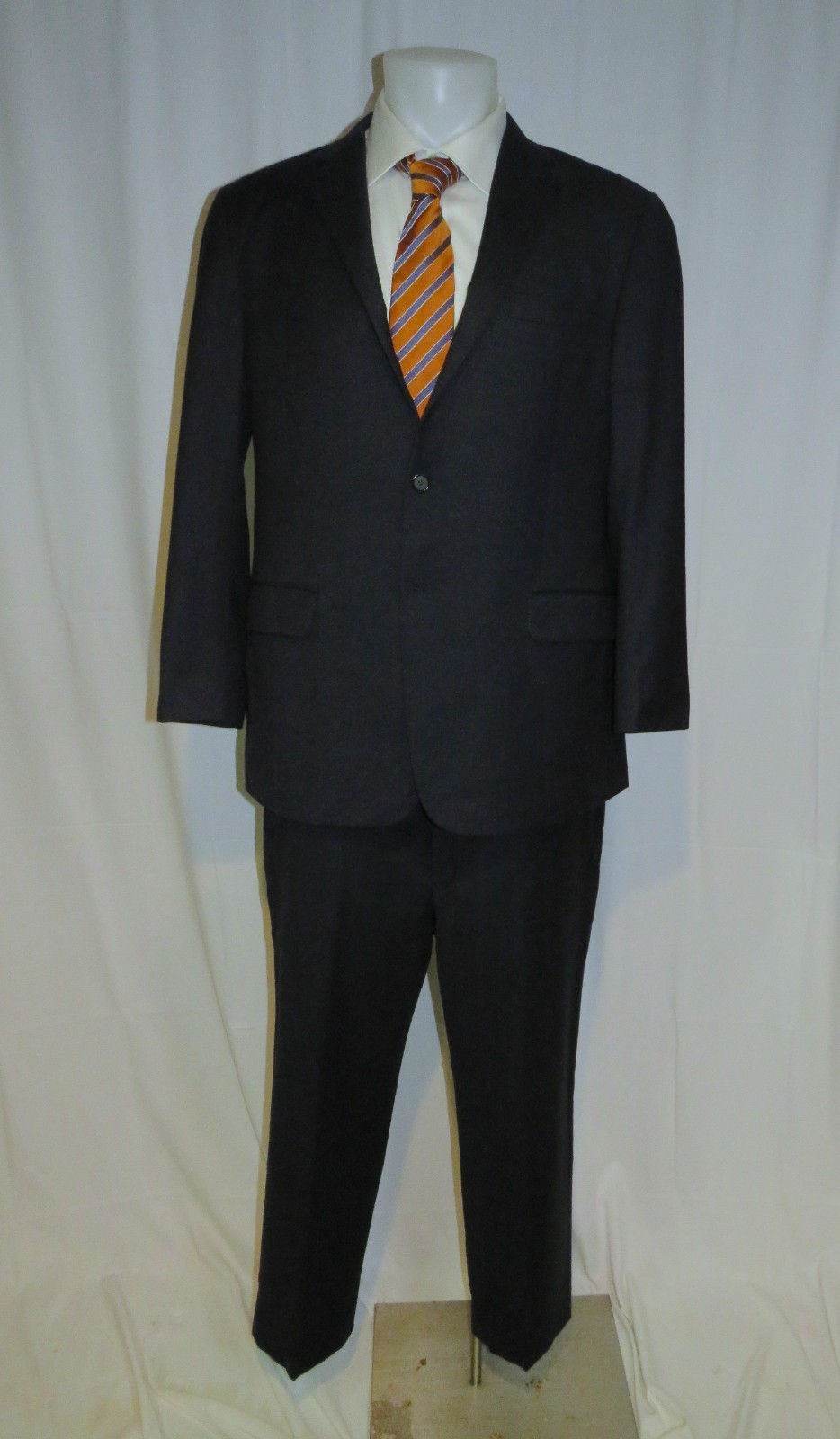 Hickey x Hickey Freeman Milburn Charcoal Brushed Flannel Two Button Suit 43R