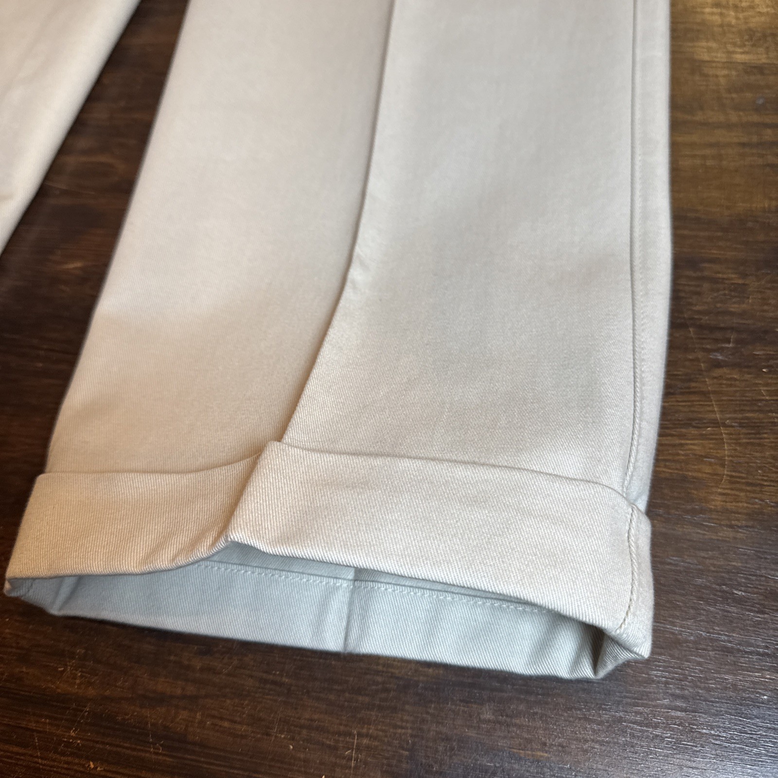 Savane Deep Dye Wrinkle Free Pant Mens 38×32 Khakis Pleated Straight NWT