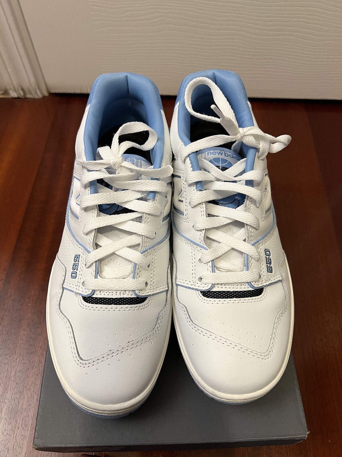 Size 8.5 – New Balance 550 Team Carolina Blue