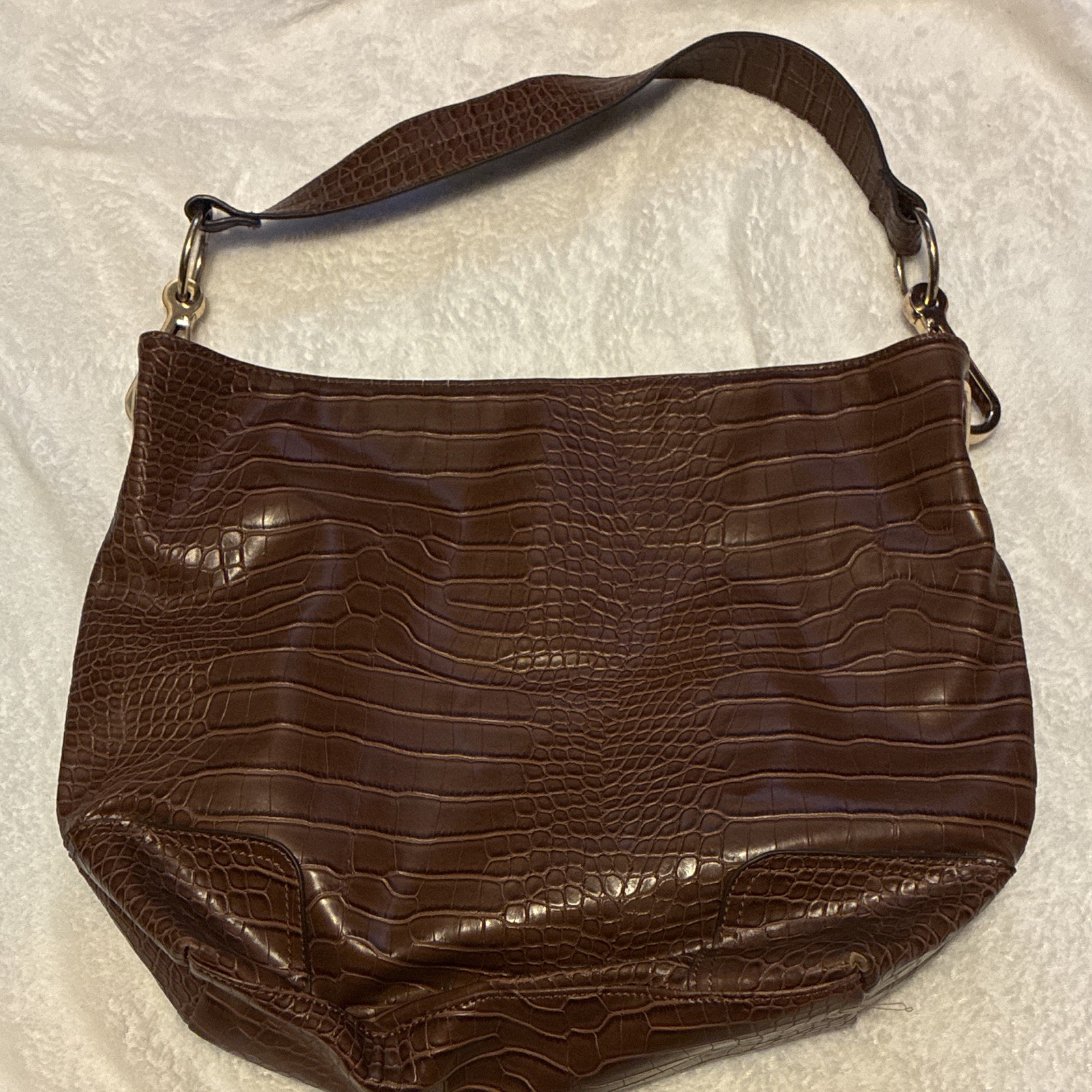 Bueno Brown Croc-Embossed Shoulder Bag Gold Hardware Buckle Zip Magnetic