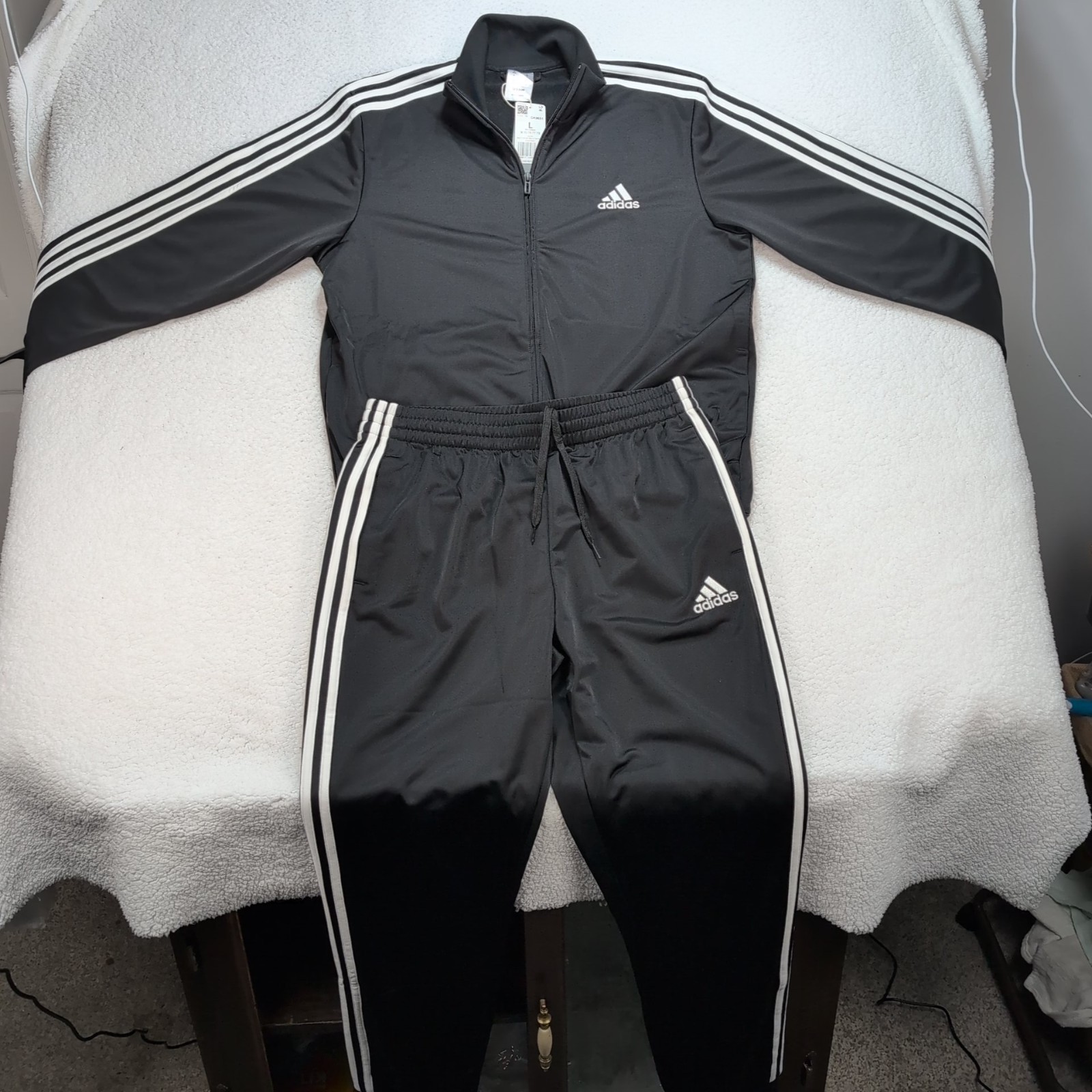 Adidas Essentials Warm-Up Tricot Tracksuit Men’s size XL 3-Stripes NWT