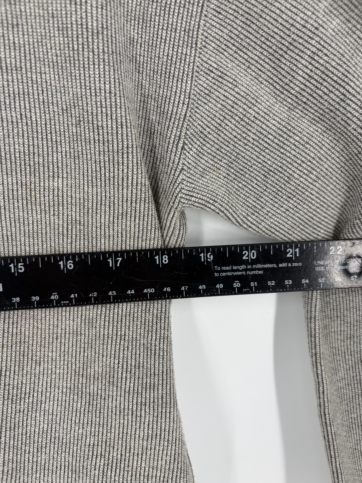 Vantage Beach Ball Classic 2009 Quarter Zip Sweatshirt Men’s Small Gray