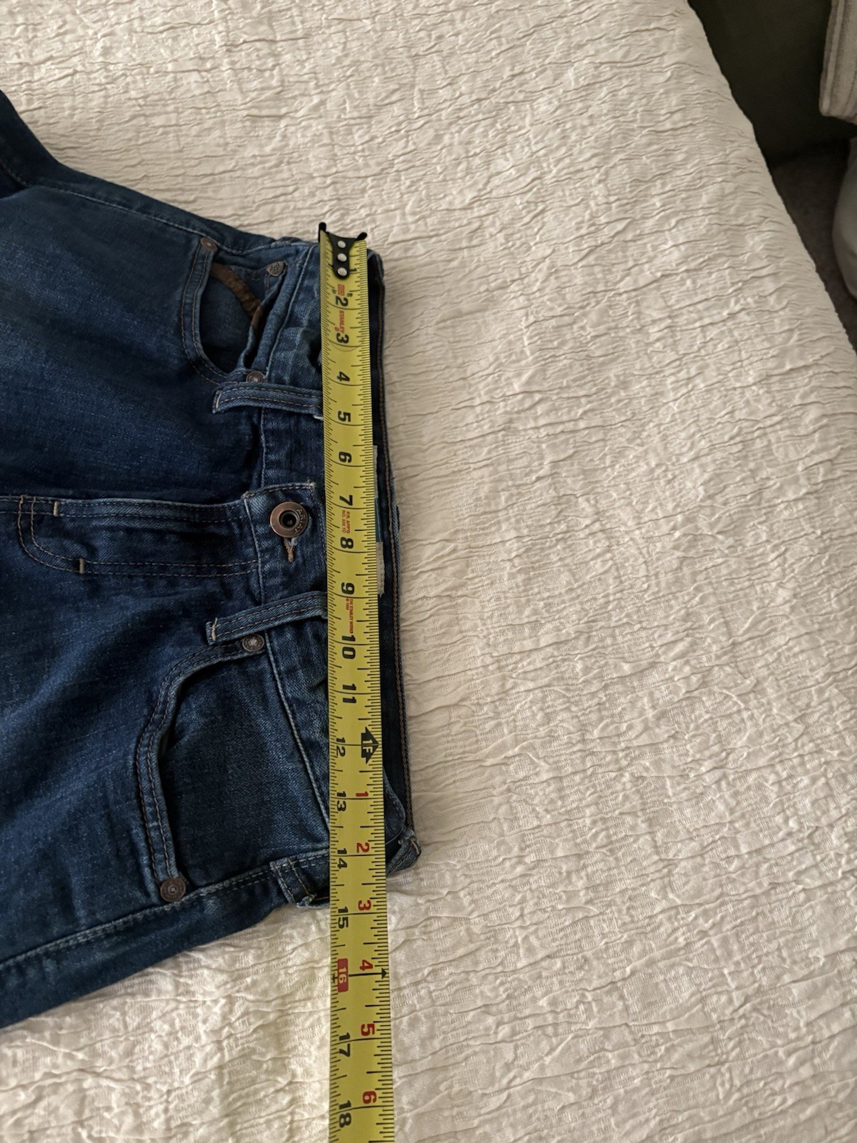 Ariat Legacy Men’s Slim Fit Straight Leg Blue Dark Wash Denim Jeans 5-Pocket M7