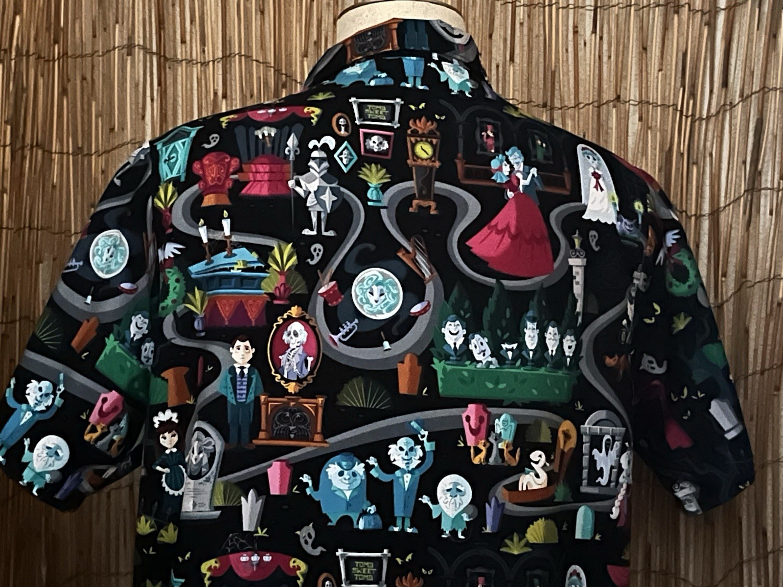 Garment One Mens SS Button Up Haunted Mansion Themed Shirt-Medium-Poly Spandex