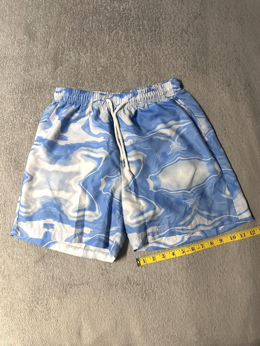 Men’s Casual Summer Shorts Lightweight Blue/White Marble Sky Cloud Print – M