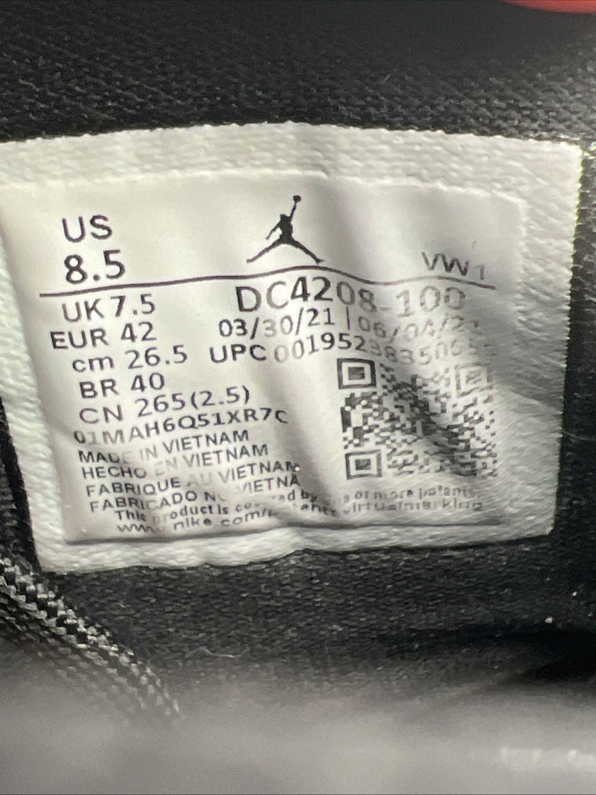 Nike Jordan Zion 1 TB White Black Basketball Sneakers Men’s 8.5 GUC DC4208-100