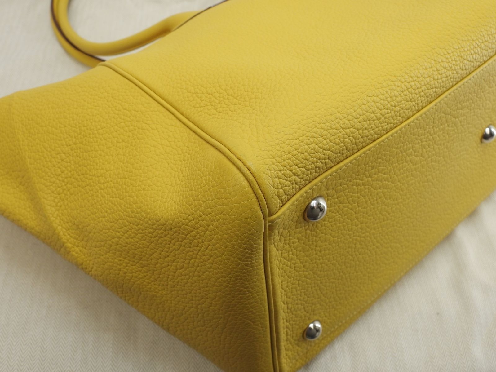 Hermes Paris Bombay 40 Tote Bag Taurillon Clemence Yellow 21.6*10.2*7 inch