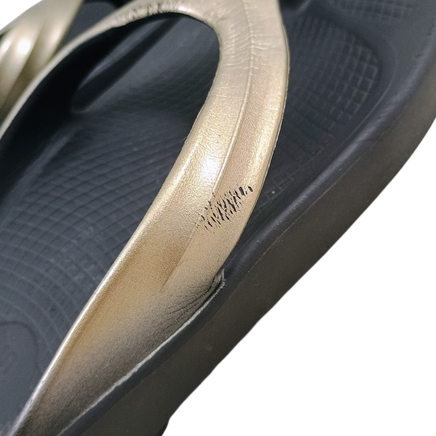 OOFOS Oolala Recovery Thong Sandals Latte Black Women’s Size 8 EU 39