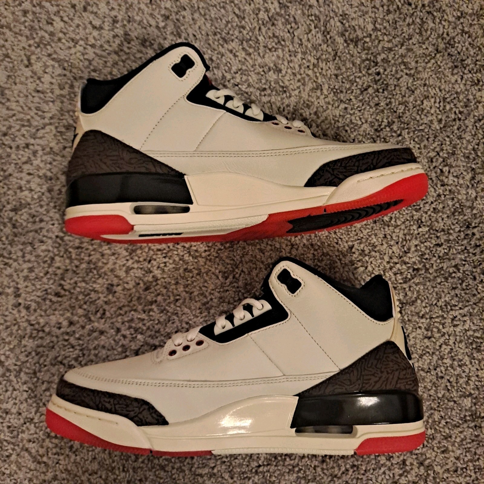 Air Jordan 3 Retro World’s Best Dad IF4396-103 Size 8.5 New In Box