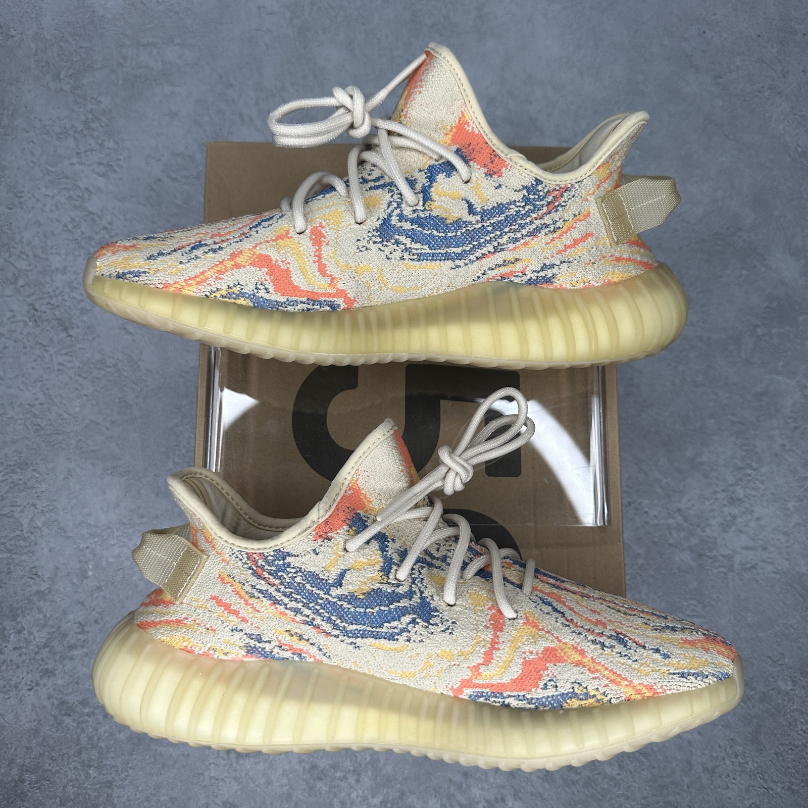 Size 9M/10.5W – adidas Yeezy Boost 350 V2 MX Oat *pre-owned* SIZE 9 GW3773 Pre-O