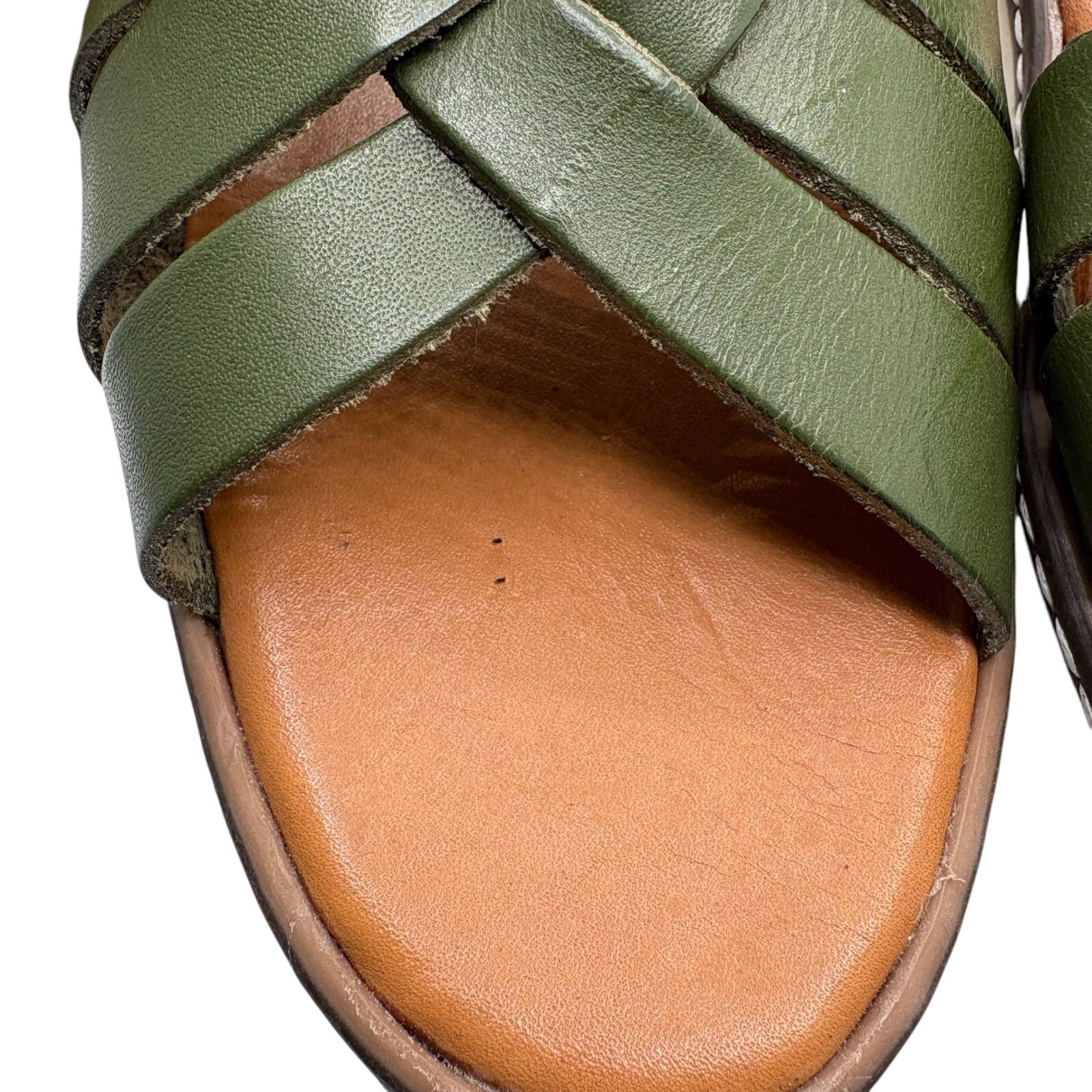 NWT Bearpaw Leah Huaraches Size 6 Slingback Hunter Green