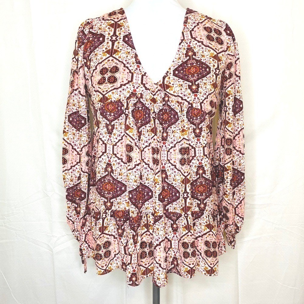 Altar’d State Boho Peplum Babydoll Top Blouse Medium Coquette Burgundy Pink
