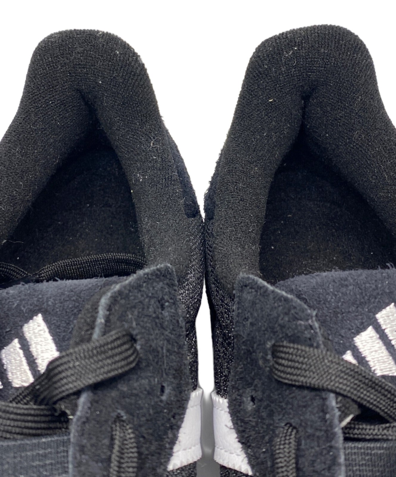 Adidas Velosamba Cold.Lady Low Cut Sneakers BG184