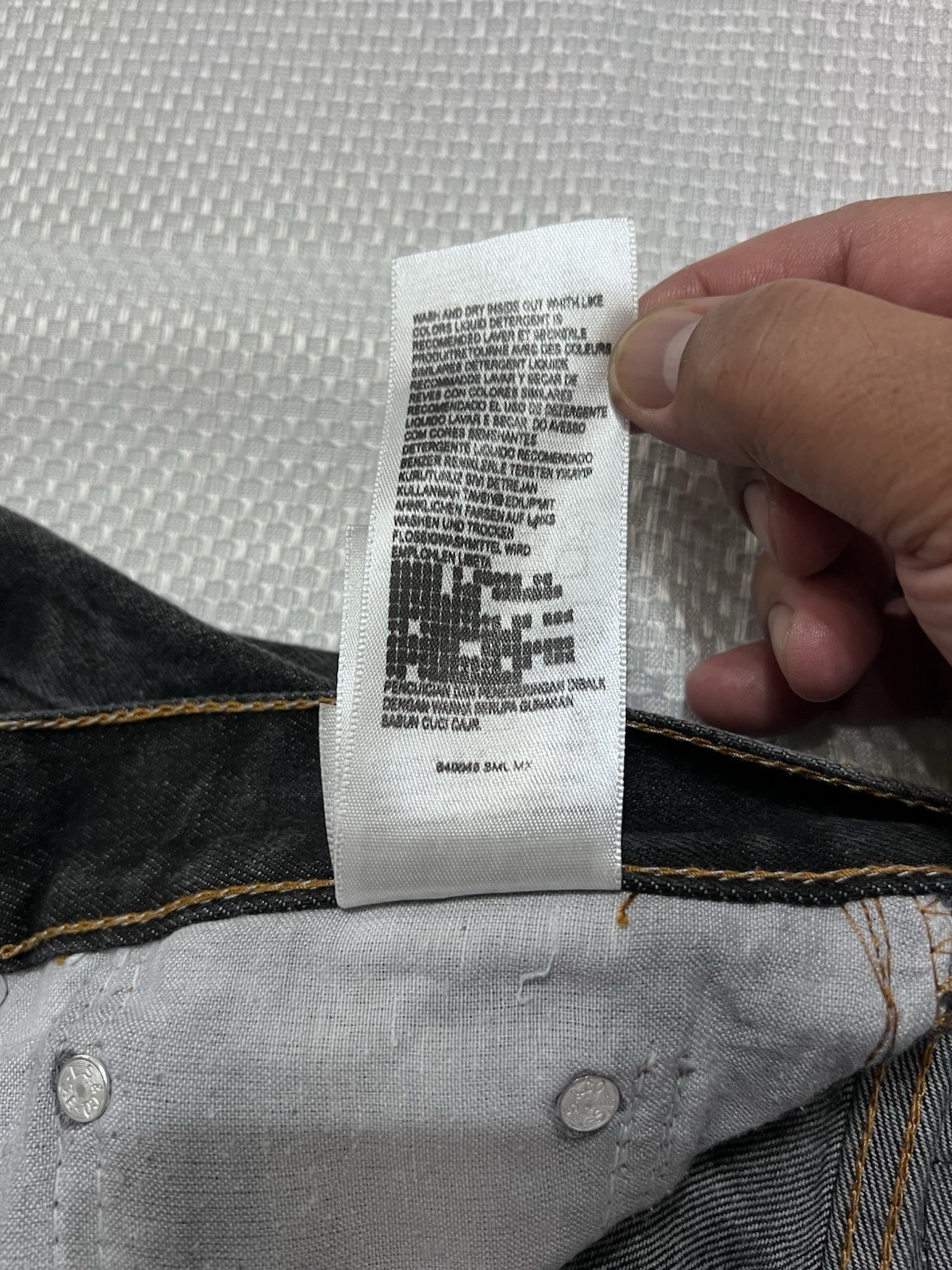Levi’s 501 Original Fit Jeans Men’s 42×30 Black Wash Button Fly Made in Mexico