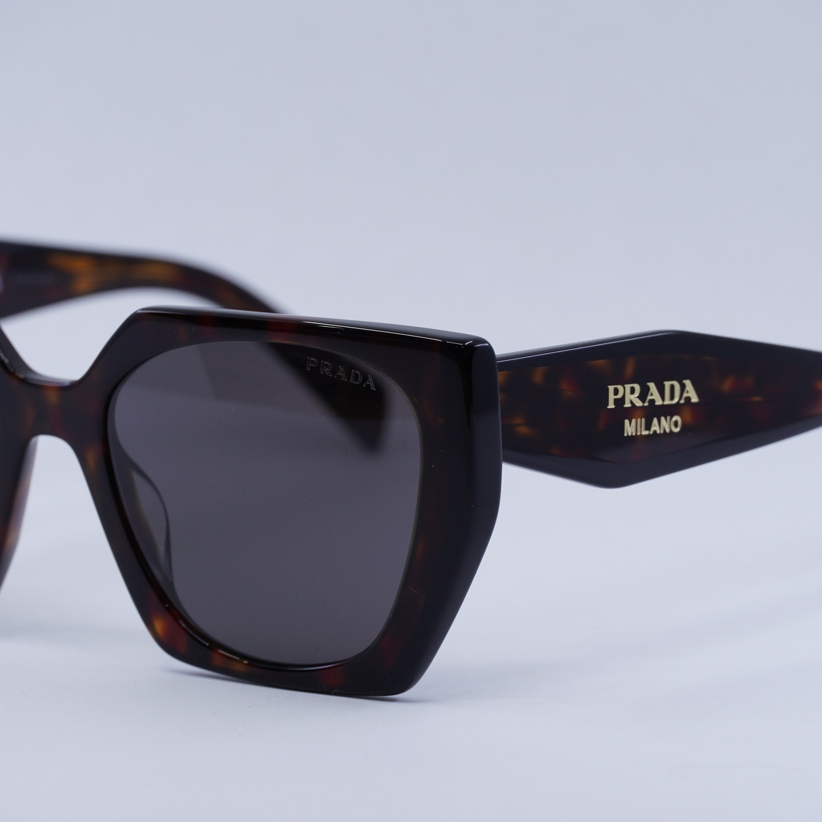 PRADA PR15WS 24B40L Dark Havana/Black/Dark Grey 54-19-140 Sunglasses New Auth…