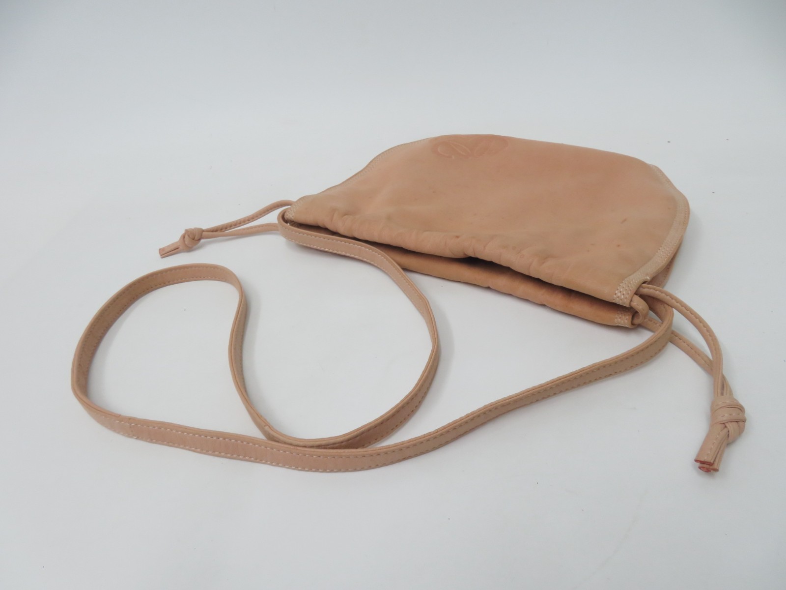 Authentic LOEWE Anagram Nappa Aire Lambskin Shoulder Bag S#50903