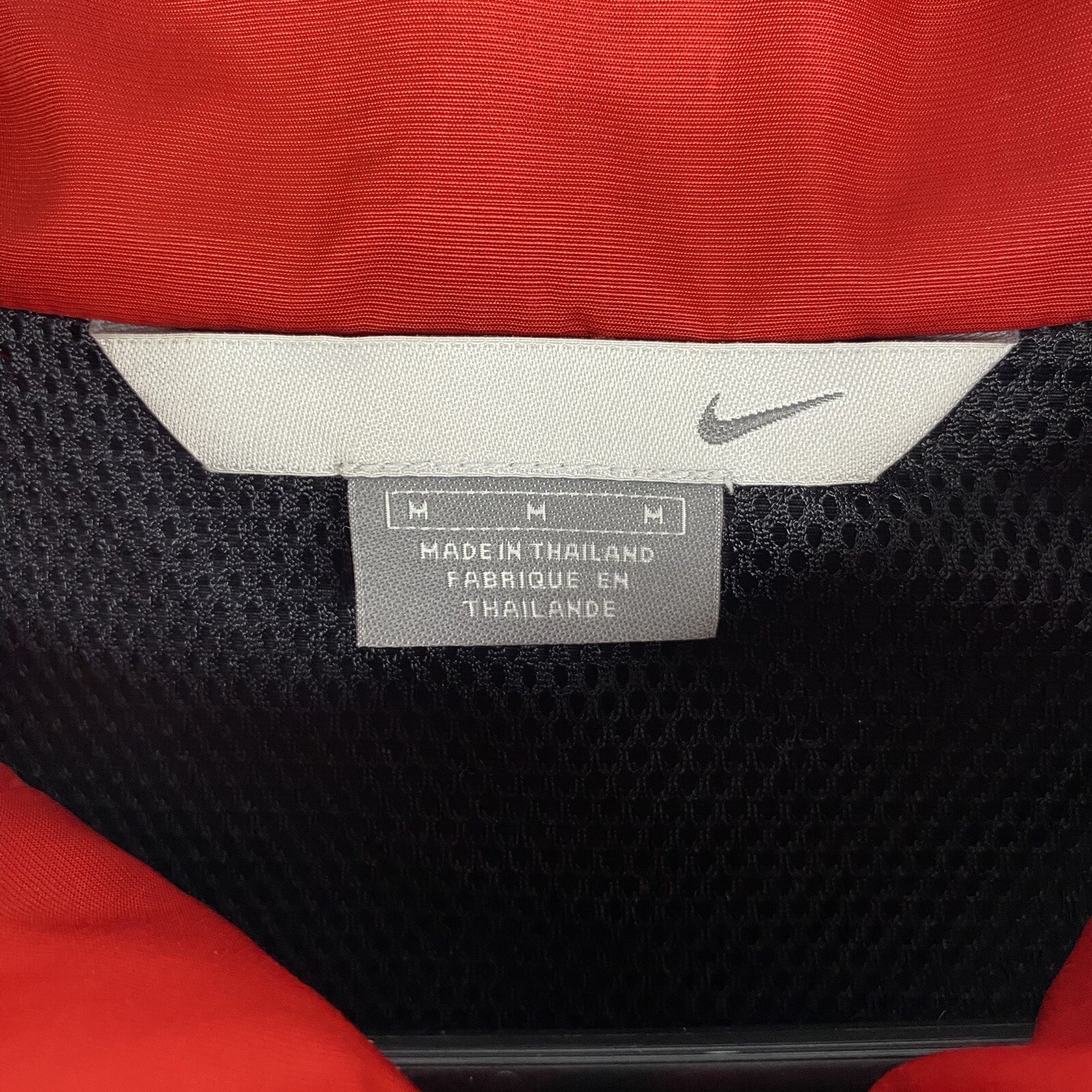 Nike Jacket Windbreaker Mens Medium Bred Black Red Full Zip Swoosh Vintage