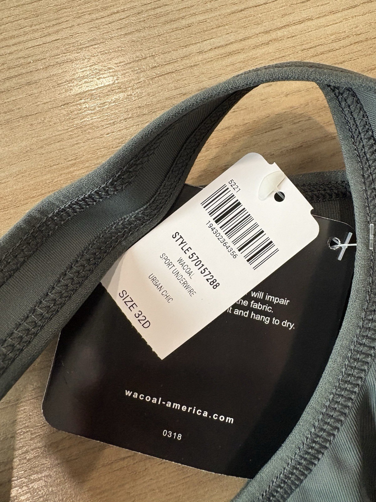 Wacoal Simone Sport Underwire Bra 32D Urban Chic New NWT
