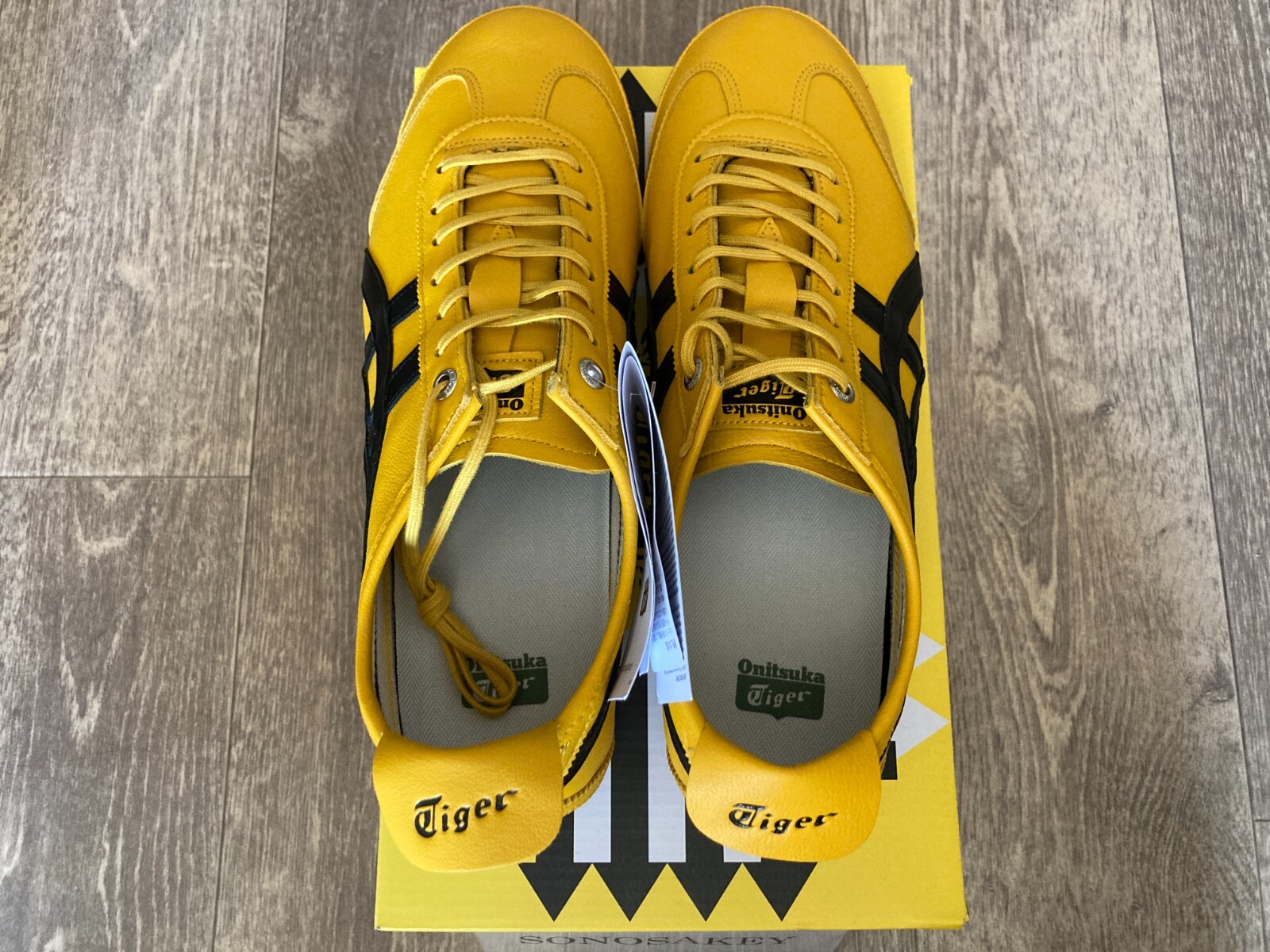 Onitsuka Tiger MEXICO 66 SD 1183A872 752 YELLOW/BLACK New in Box