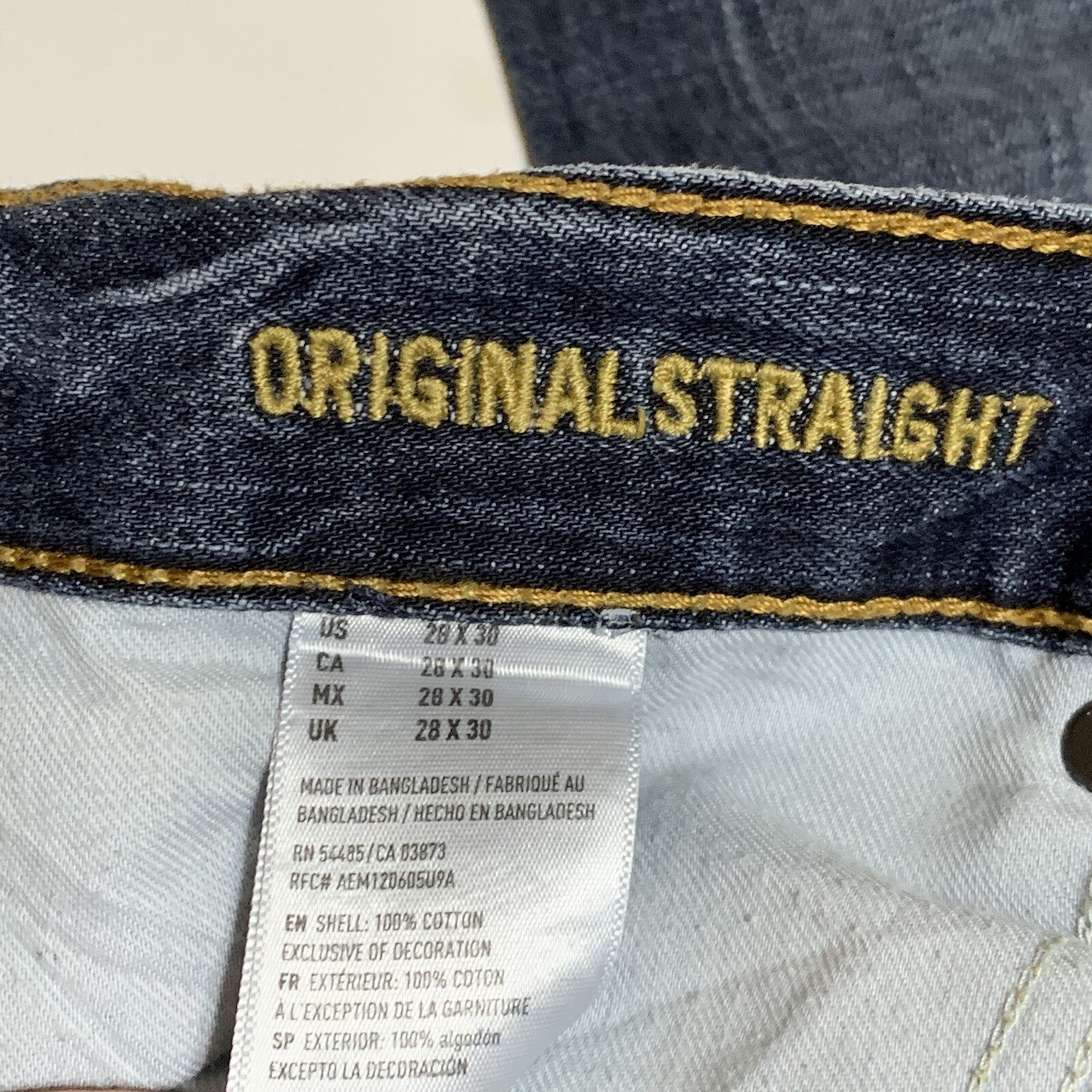 American Eagle Original Straight Jeans Mens Measures 30×29 Whiskers Fade Lines